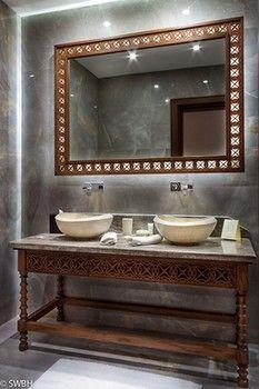 Bismillah Boutique - Souq Waqif Hotel Doha